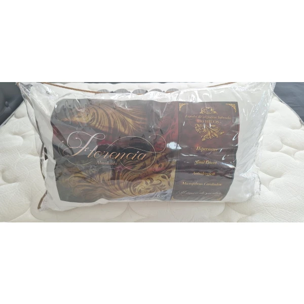 Almohada Florencia Suamir - 70 x 45 Cm